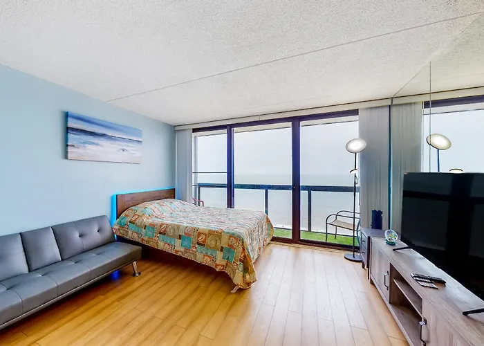 Golden Sands 1209 Hotel