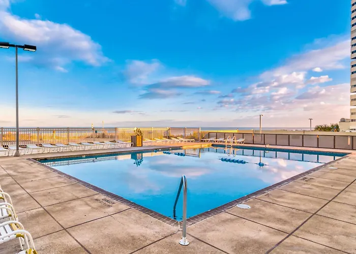 Golden Sands 1209 Hotel *